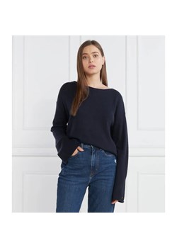 Tommy Hilfiger Wełniany sweter BOAT-NK | Relaxed fit ze sklepu Gomez Fashion Store w kategorii Swetry damskie - zdjęcie 184324778