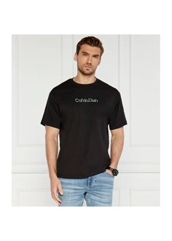 Calvin Klein T-shirt SHADOW | Comfort fit ze sklepu Gomez Fashion Store w kategorii T-shirty męskie - zdjęcie 184325617
