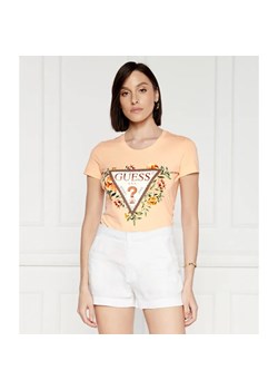 GUESS T-shirt TRIANGLE FLOWERS | Regular Fit ze sklepu Gomez Fashion Store w kategorii Bluzki damskie - zdjęcie 184326706