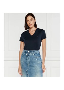 Tommy Hilfiger T-shirt HERITAGE | Regular Fit ze sklepu Gomez Fashion Store w kategorii Bluzki damskie - zdjęcie 184327508