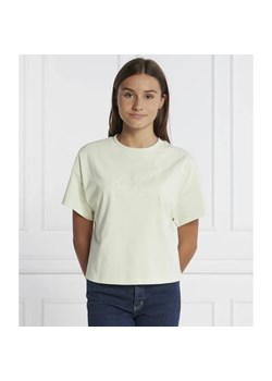 Calvin Klein Jeans T-shirt EMBOSSED MONOLOGO | Oversize fit ze sklepu Gomez Fashion Store w kategorii Bluzki damskie - zdjęcie 184328855