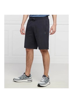 GUESS Szorty LIVIO | Slim Fit ze sklepu Gomez Fashion Store w kategorii Spodenki męskie - zdjęcie 184330687