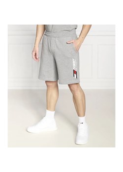 Tommy Sport Szorty ESSENTIAL TERRY | Regular Fit ze sklepu Gomez Fashion Store w kategorii Spodenki męskie - zdjęcie 184332777