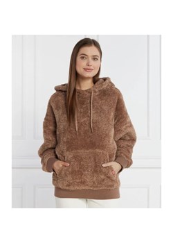 UGG Bluza LOYRA SHERPA | Regular Fit ze sklepu Gomez Fashion Store w kategorii Bluzy damskie - zdjęcie 184334187