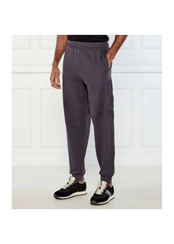 EA7 Spodnie dresowe | Regular Fit ze sklepu Gomez Fashion Store w kategorii Spodnie męskie - zdjęcie 184334927