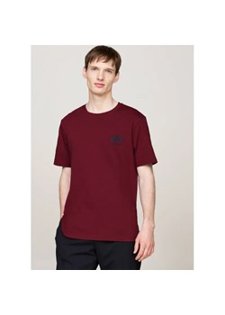 Tommy Hilfiger T-shirt EMBRO | Regular Fit ze sklepu Gomez Fashion Store w kategorii T-shirty męskie - zdjęcie 184335137
