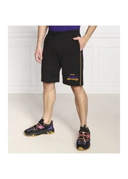 BOSS ORANGE Szorty BOSS X NBA Slam_2 | Regular Fit ze sklepu Gomez Fashion Store w kategorii Spodenki męskie - zdjęcie 184338976