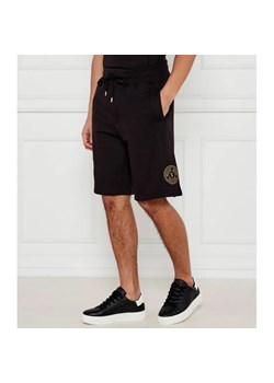 Versace Jeans Couture Szorty | Loose fit ze sklepu Gomez Fashion Store w kategorii Spodenki męskie - zdjęcie 184341059