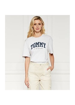 Tommy Jeans T-shirt VARSITY 1 | Oversize fit ze sklepu Gomez Fashion Store w kategorii Bluzki damskie - zdjęcie 184344789