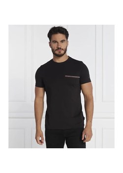 Tommy Hilfiger T-shirt SMALL CHEST STRIPE MONOTYPE TEE | Slim Fit ze sklepu Gomez Fashion Store w kategorii T-shirty męskie - zdjęcie 184345747