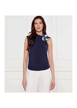 GUESS Bluzka ARIANE 3D | Slim Fit ze sklepu Gomez Fashion Store w kategorii Bluzki damskie - zdjęcie 184348679