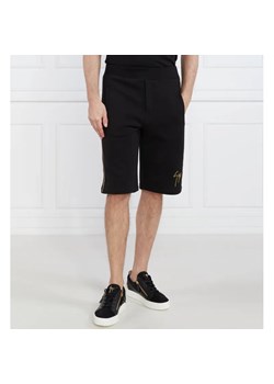 Giuseppe Zanotti Szorty | Regular Fit ze sklepu Gomez Fashion Store w kategorii Spodenki męskie - zdjęcie 184348926