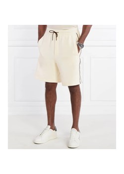Emporio Armani Szorty | Regular Fit ze sklepu Gomez Fashion Store w kategorii Spodenki męskie - zdjęcie 184351026