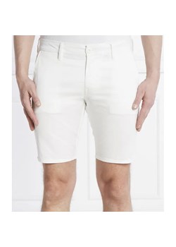 GUESS Szorty DANIEL | Skinny fit ze sklepu Gomez Fashion Store w kategorii Spodenki męskie - zdjęcie 184354377