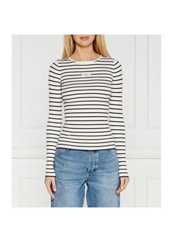 Calvin Klein Jeans Sweter | Slim Fit ze sklepu Gomez Fashion Store w kategorii Swetry damskie - zdjęcie 184356855
