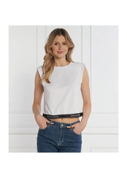 EA7 Top | Cropped Fit ze sklepu Gomez Fashion Store w kategorii Bluzki damskie - zdjęcie 184357237
