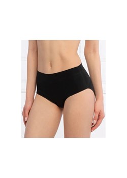 Spanx Figi Undie-tectable ze sklepu Gomez Fashion Store w kategorii Majtki damskie - zdjęcie 184502997