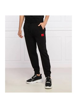 HUGO Spodnie dresowe Doak212 | Regular Fit ze sklepu Gomez Fashion Store w kategorii Spodnie męskie - zdjęcie 184504256