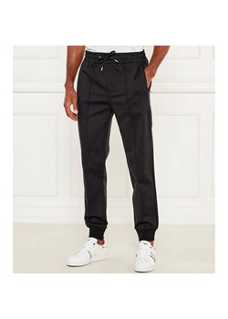 BOSS BLACK Spodnie dresowe P-Lamont 136 | Regular Fit | z dodatkiem wełny ze sklepu Gomez Fashion Store w kategorii Spodnie męskie - zdjęcie 184504549