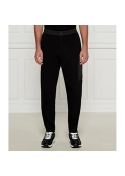 Armani Exchange Spodnie dresowe | Regular Fit ze sklepu Gomez Fashion Store w kategorii Spodnie męskie - zdjęcie 184504675