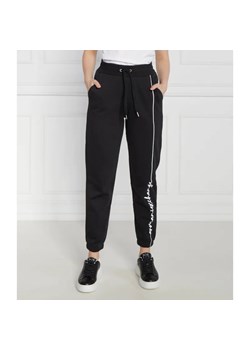 Armani Exchange Spodnie dresowe | Regular Fit ze sklepu Gomez Fashion Store w kategorii Spodnie damskie - zdjęcie 184505257