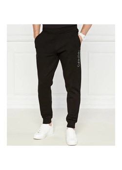 Calvin Klein Spodnie dresowe | Regular Fit ze sklepu Gomez Fashion Store w kategorii Spodnie męskie - zdjęcie 184505525