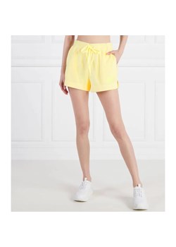 UGG Szorty AMIAH DRAWSTRING | Comfort fit ze sklepu Gomez Fashion Store w kategorii Szorty - zdjęcie 184506028