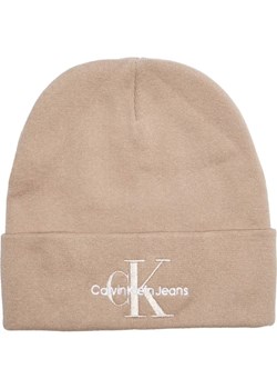 Calvin Klein Jeans Czapka Embro ze sklepu Gomez Fashion Store w kategorii Czapki zimowe damskie - zdjęcie 184506165