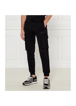 GUESS ACTIVE Spodnie dresowe Aldwin | Regular Fit ze sklepu Gomez Fashion Store w kategorii Spodnie męskie - zdjęcie 184506285