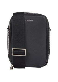 Calvin Klein Reporterka ze sklepu Gomez Fashion Store w kategorii Torby męskie - zdjęcie 184506489