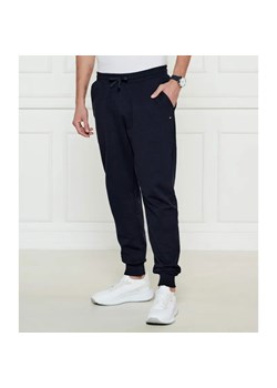 Tommy Hilfiger Spodnie dresowe Essential | Regular Fit ze sklepu Gomez Fashion Store w kategorii Spodnie męskie - zdjęcie 184506975