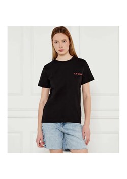 GUESS T-shirt AMERICAN | Regular Fit ze sklepu Gomez Fashion Store w kategorii Bluzki damskie - zdjęcie 184507228