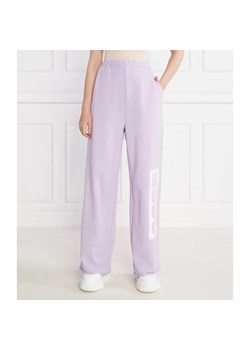 HUGO Spodnie dresowe Nasuede | Loose fit ze sklepu Gomez Fashion Store w kategorii Spodnie damskie - zdjęcie 184507507