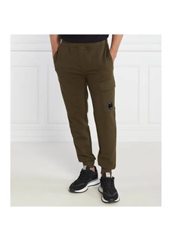 C.P. Company Spodnie dresowe | Regular Fit ze sklepu Gomez Fashion Store w kategorii Spodnie męskie - zdjęcie 184507526