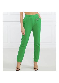 Chiara Ferragni Spodnie dresowe | Regular Fit ze sklepu Gomez Fashion Store w kategorii Spodnie damskie - zdjęcie 184507806