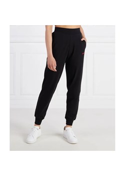 Hugo Bodywear Spodnie dresowe SHUFFLE PANTS | Regular Fit ze sklepu Gomez Fashion Store w kategorii Spodnie damskie - zdjęcie 184508109