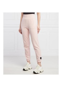 DKNY Sport Spodnie dresowe | Regular Fit ze sklepu Gomez Fashion Store w kategorii Spodnie damskie - zdjęcie 184508466