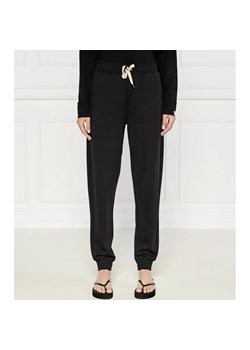 BOSS BLACK Spodnie dresowe cp-stripe-pants-cuff | Regular Fit ze sklepu Gomez Fashion Store w kategorii Spodnie damskie - zdjęcie 184508587