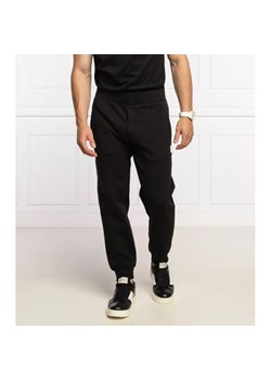 Emporio Armani Spodnie dresowe | Regular Fit ze sklepu Gomez Fashion Store w kategorii Spodnie męskie - zdjęcie 184509239