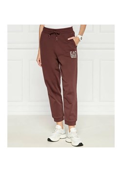 EA7 Spodnie dresowe | Regular Fit ze sklepu Gomez Fashion Store w kategorii Spodnie damskie - zdjęcie 184509337