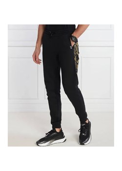 EA7 Spodnie dresowe | Regular Fit ze sklepu Gomez Fashion Store w kategorii Spodnie męskie - zdjęcie 184509419