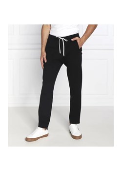 Emporio Armani Spodnie dresowe | Regular Fit ze sklepu Gomez Fashion Store w kategorii Spodnie męskie - zdjęcie 184509679