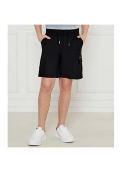 Calvin Klein Jeans Szorty | Relaxed fit ze sklepu Gomez Fashion Store w kategorii Spodenki chłopięce - zdjęcie 184509838