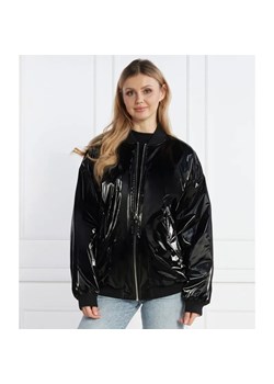 HUGO Kurtka bomber Flesia-1_BP Hugo x Bella Poarch | Relaxed fit ze sklepu Gomez Fashion Store w kategorii Kurtki damskie - zdjęcie 184509929