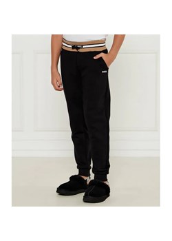 BOSS Kidswear Spodnie dresowe | Regular Fit ze sklepu Gomez Fashion Store w kategorii Spodnie chłopięce - zdjęcie 184510405