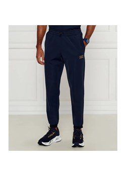 EA7 Spodnie dresowe | Regular Fit ze sklepu Gomez Fashion Store w kategorii Spodnie męskie - zdjęcie 184510406