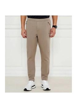 BOSS GREEN Spodnie dresowe Hicon DesertTech | Regular Fit ze sklepu Gomez Fashion Store w kategorii Spodnie męskie - zdjęcie 184510667