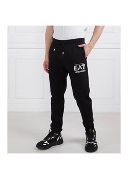 EA7 Spodnie dresowe | Regular Fit ze sklepu Gomez Fashion Store w kategorii Spodnie męskie - zdjęcie 184511246