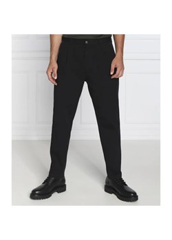 BOSS BLACK Spodnie Kenosh | Tapered fit ze sklepu Gomez Fashion Store w kategorii Spodnie męskie - zdjęcie 184512439