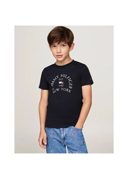 Tommy Hilfiger T-shirt | Regular Fit ze sklepu Gomez Fashion Store w kategorii T-shirty chłopięce - zdjęcie 184512907
